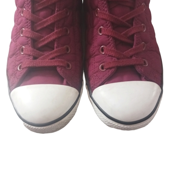 Converse Chuck Taylor Quilted Burgundy High Tops Men's size 8.5 - Picture 3 of 11